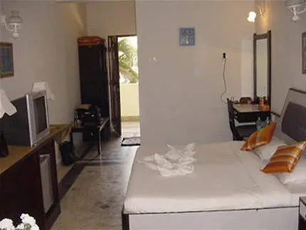 Dolphin Bay Hotel